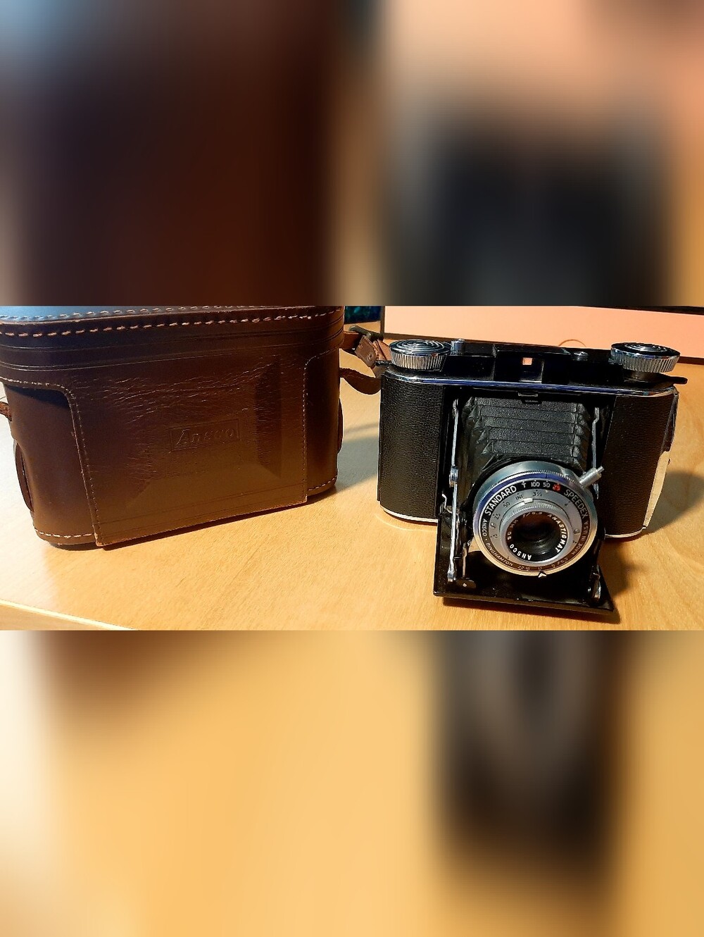 Vintage 50s ANSCO Speedex 90mm F/6.3 Anastigmat Camera with Leather Case
